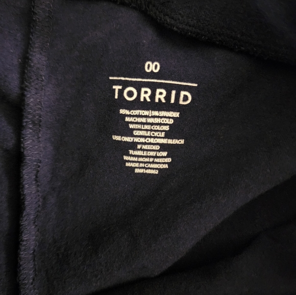 Dark Blue Torrid Leggings Size 00 (M/L) - Picture 3 of 3